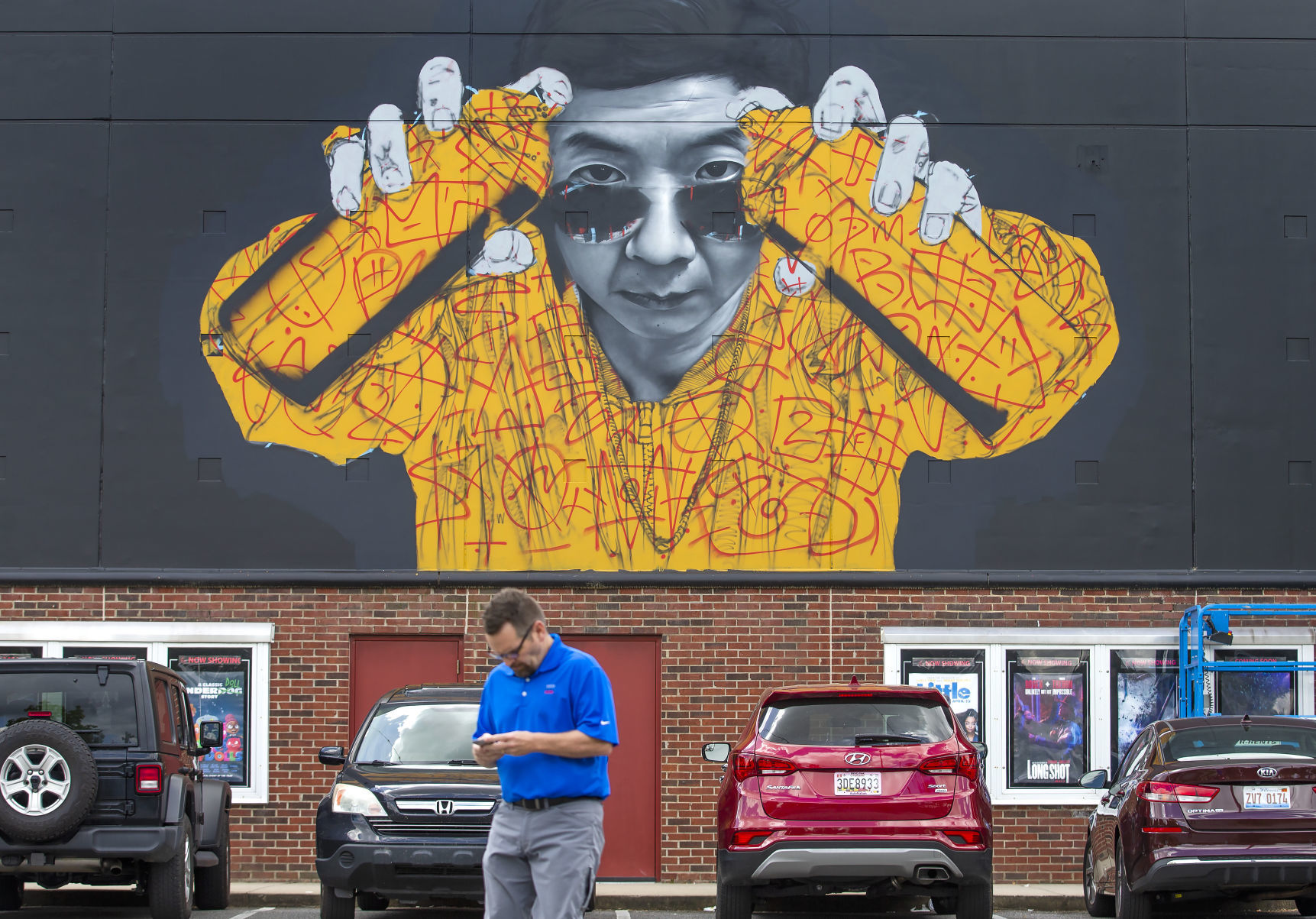 Marty Kotis expands collection of murals (copy)